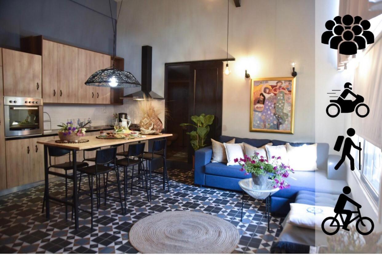 Ferienwohnung Hospitality In Historical & Mythical Peloponnese 2 Korinth Exterior foto